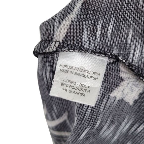 2/$20 Lily Morgan Black & White Flower Pattern Button Down Top Blouse Size: M - Picture 8 of 8